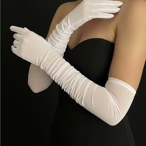 Elegant White Long Gloves